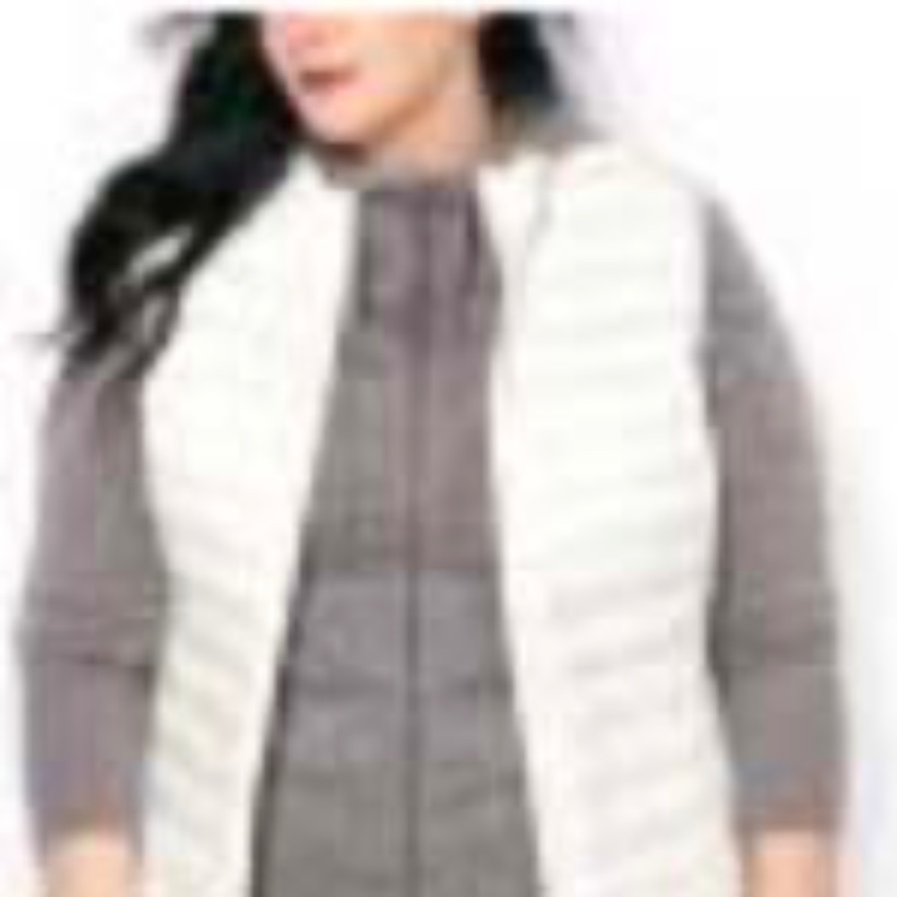 VEST, 90% DOWN, LIGHTER WEIGHT FOR SPRING, ALMOST WHITE, SIZE 5X, ZIP FRONT,